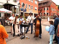 Die Ofenrohre, ergnzt um Christian mit original irischen Einwrfen